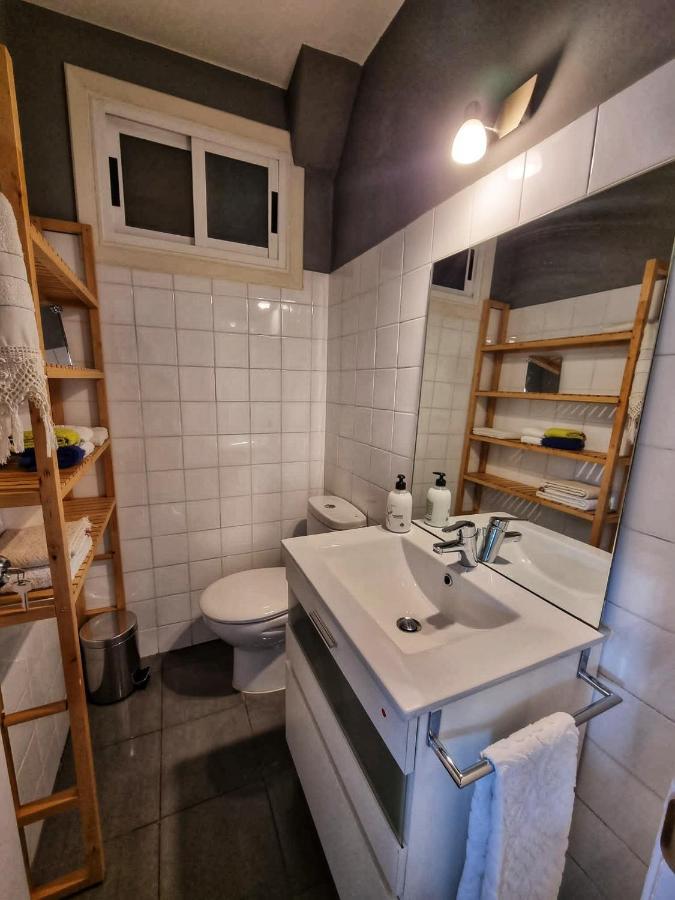 El Piso De Maria Apartment Vigo Bagian luar foto